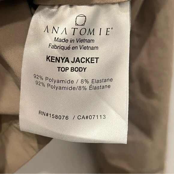Anatomie women’s Kenya Jacket in Khaki